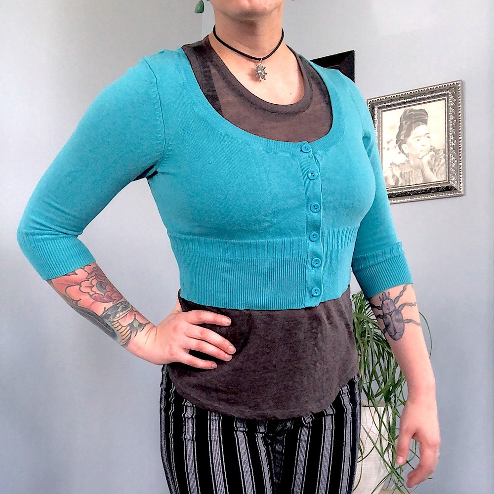 Small H&M Blue Cropped Cardigan